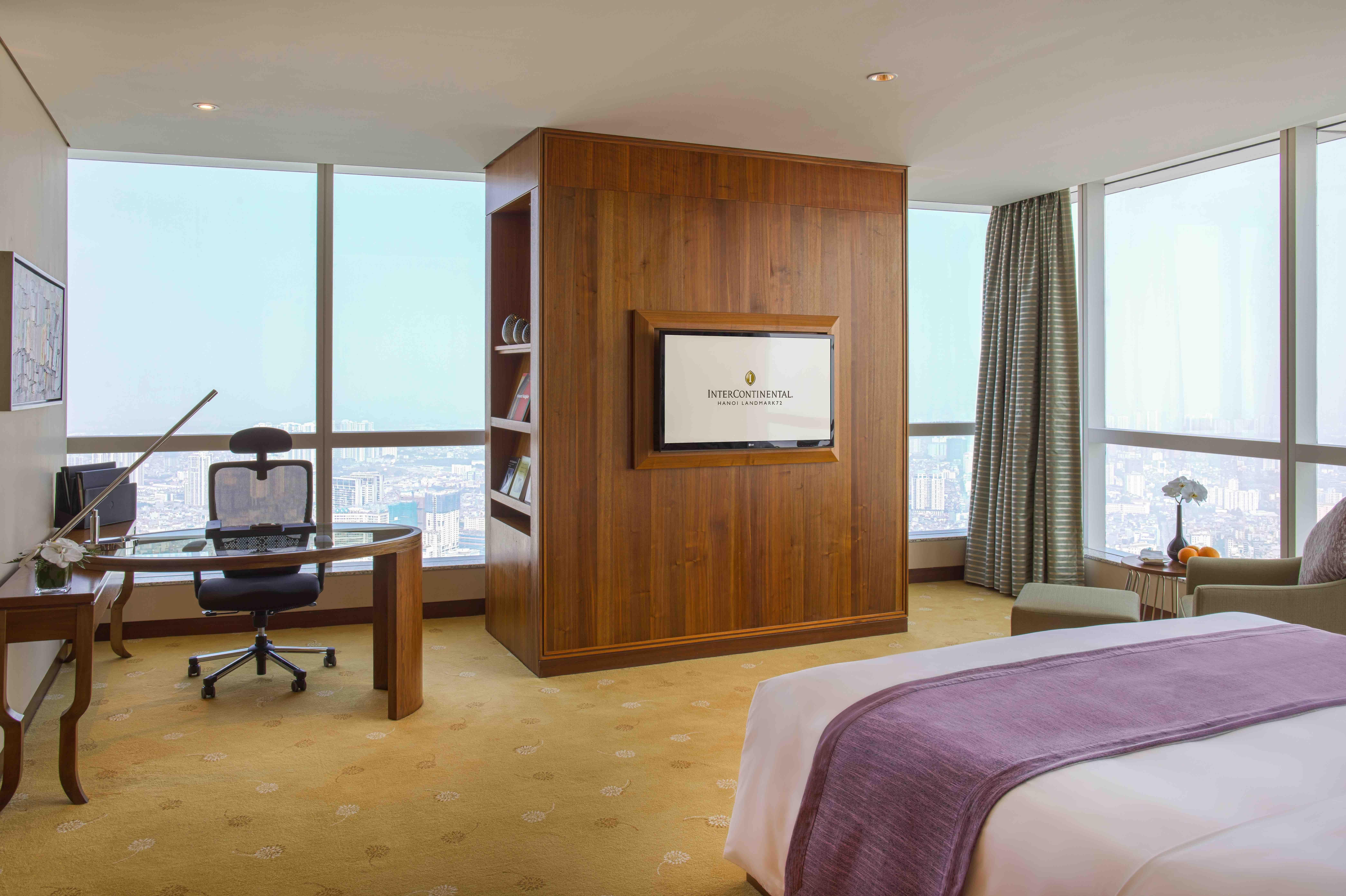 Intercontinental Hanoi Landmark72 By Ihg Exterior photo