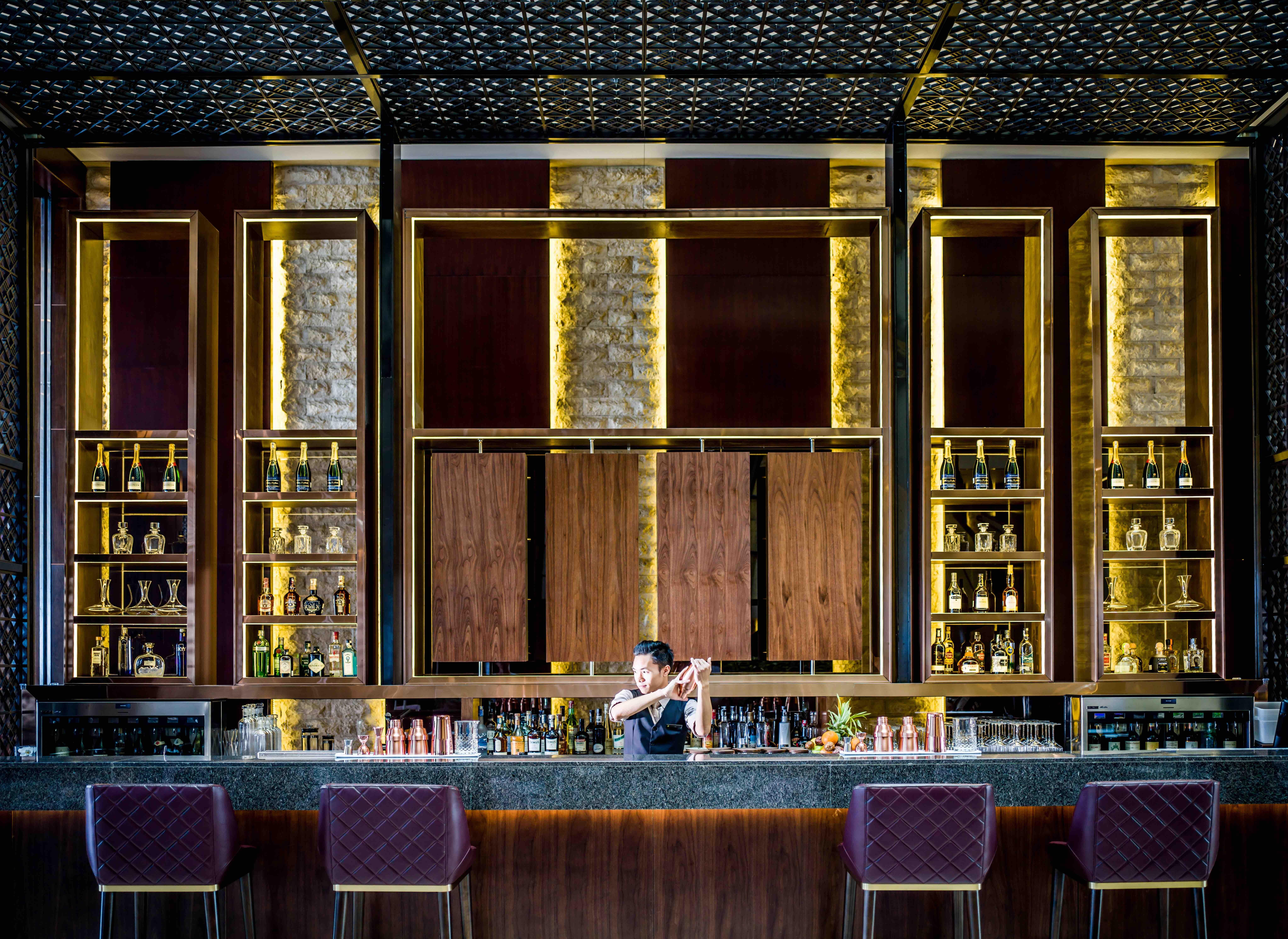 Intercontinental Hanoi Landmark72 By Ihg Exterior photo