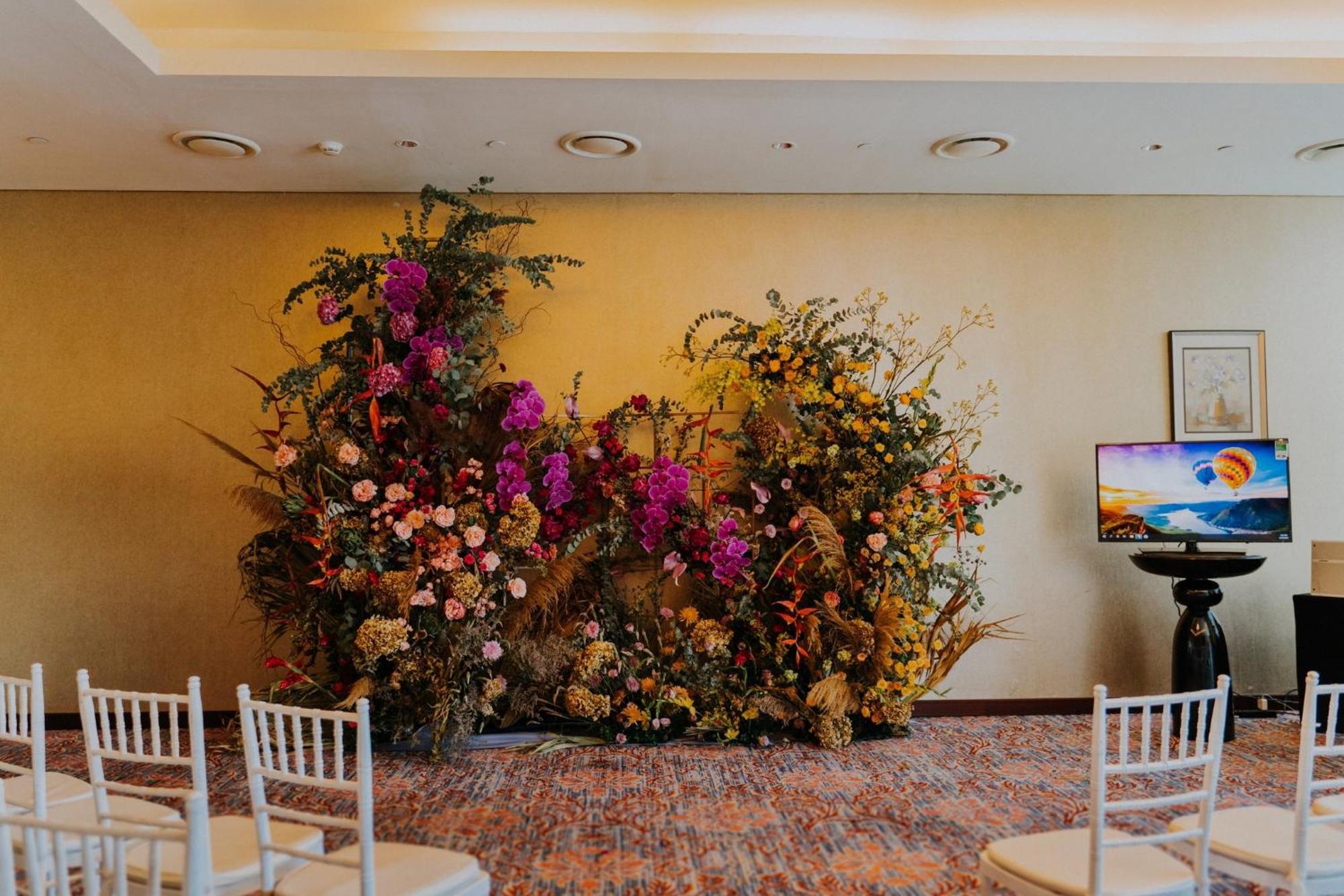 Intercontinental Hanoi Landmark72 By Ihg Exterior photo